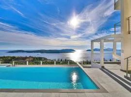 Amazing Home In Orasac