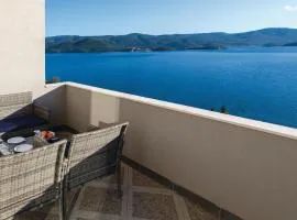 One-Bedroom Apartment Klek With Sea View 05