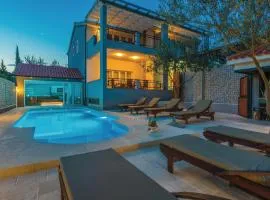 Awesome Home In Pridraga