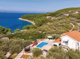 Holiday Home Tankaraca Bb I, Hotel in Otočić Ošjak