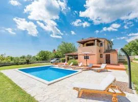 Holiday Home Peresiji I