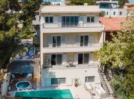 Nice Home In Split With Sauna
