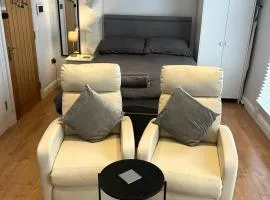 Jaskar studio 2