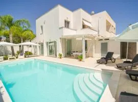 Stunning Home In Selinunte With Wifi