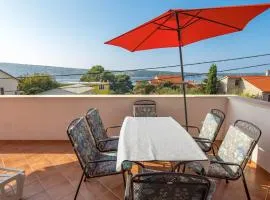 Awesome Apartment In Barbat-Rab