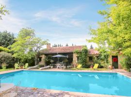 Beautiful Home In Carpentras, hotel en Carpentras