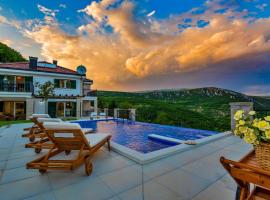 Cozy Home In Ricice With Wifi, hotel en Ričice