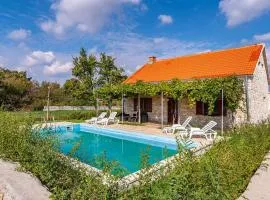 Amazing Home In Biograd Na Moru