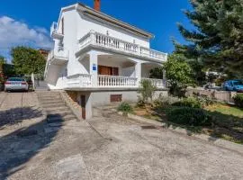 Cozy Apartment In Krk With Wifi