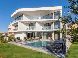 Nice Home In Pula With Kitchen