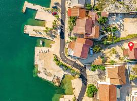 Awesome Home In Kustici With Kitchen