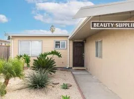 Beauty Supplies 3Br house for Family in Fremont