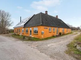 Stunning Apartment In Skårup Fyn