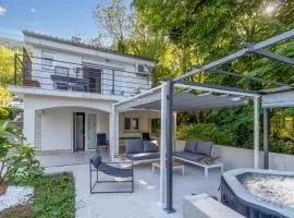 Stunning Home In Crikvenica