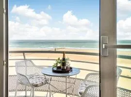 2 Bedroom Lovely Apartment In Oostende