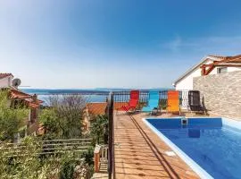 Beautiful Apartment In Crikvenica