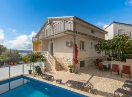 5 Bedroom Stunning Home In Crikvenica