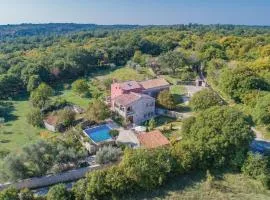 Holiday Home Mio Persan Cr