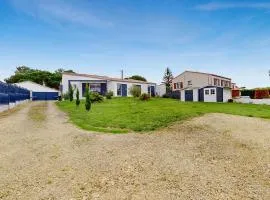 3 Bedroom Nice Home In La Tremblade