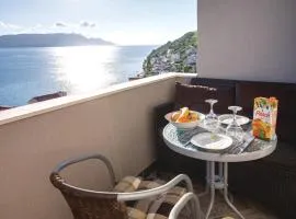One-Bedroom Apartment Klek With Sea View 02