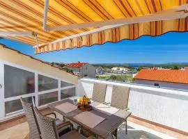 Amazing Apartment In Punat With Kitchen