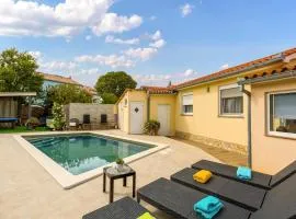 Stunning Home In Vodnjan With Kitchen