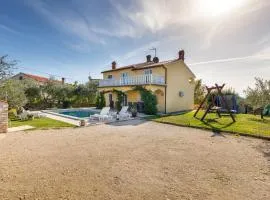 Holiday Home Gajana Gajana