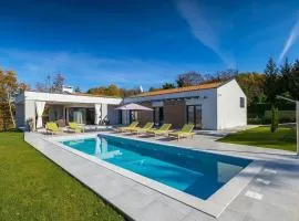 Villa Lara Baksi