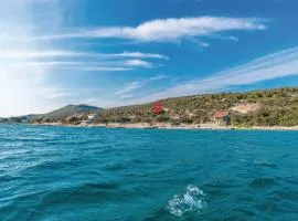 Three-Bedroom Holiday Home In Tkon