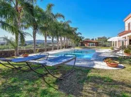 2 Bedroom Beautiful Home In Acireale