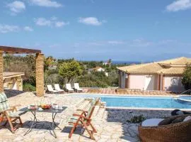 Stunning Home In Koroni