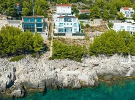 5 Bedroom Lovely Home In Smokvica