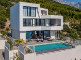 3 Bedroom Amazing Home In Brela