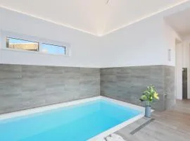 Beautiful Home In Lembruchdümmer See