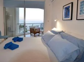 Awesome Sea & Marina View City Center 1 Bdr Flat