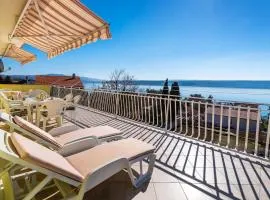 Nice Apartment In Maslenica