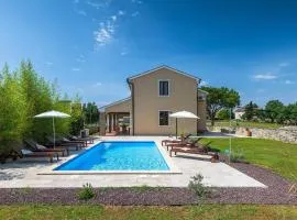 Villa Nino