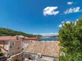 2 Bedroom Cozy Home In Bakarac