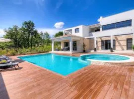Villa Onyx