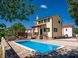 Villa Daus