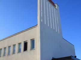 Hesehotelli Turku Linja-autoasema, hotel near Market Square, Turku, Turku