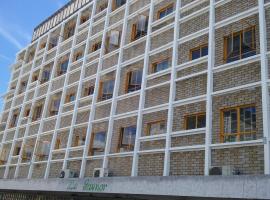 Gavnor Tourist, hotel v destinaci Quatre Bornes