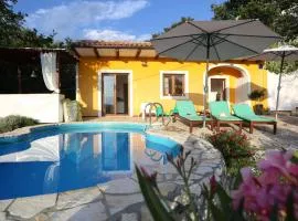 Beautiful Home In Ripenda Verbanci