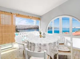 2 Bedroom Awesome Apartment In Pag