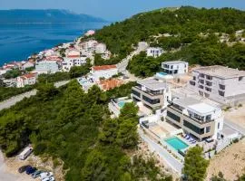 Gorgeous Home In Komarna