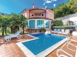 5 Bedroom Gorgeous Home In Opatija, hotel v destinaci Opatija