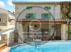 Amazing Home In Susnjevica With Wifi