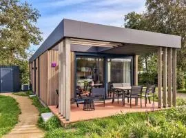 Awesome Stacaravan In Callantsoog