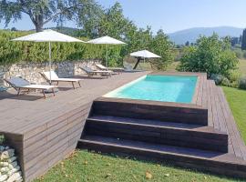 Cozy Apartment In Rignano Sull'arno, hotel in Rignano sullʼArno