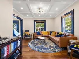 The Little Big House - Home in Downtown Ann Arbor